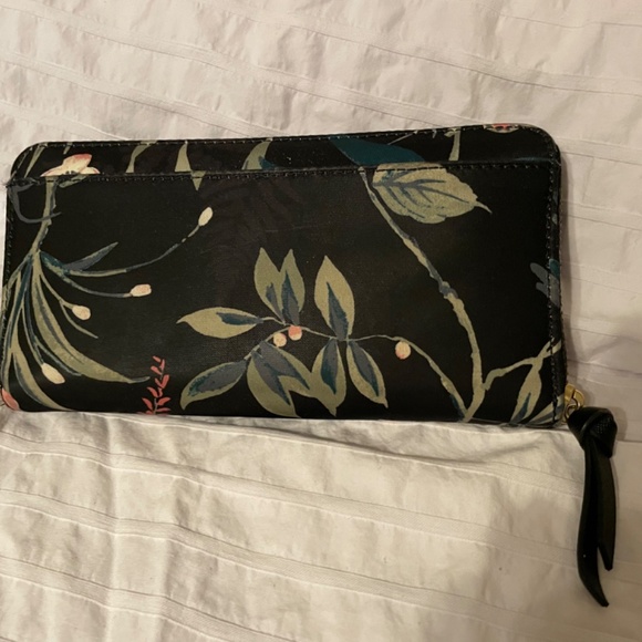 Kate Spade Black Floral Continental Wallet - Picture 2 of 5